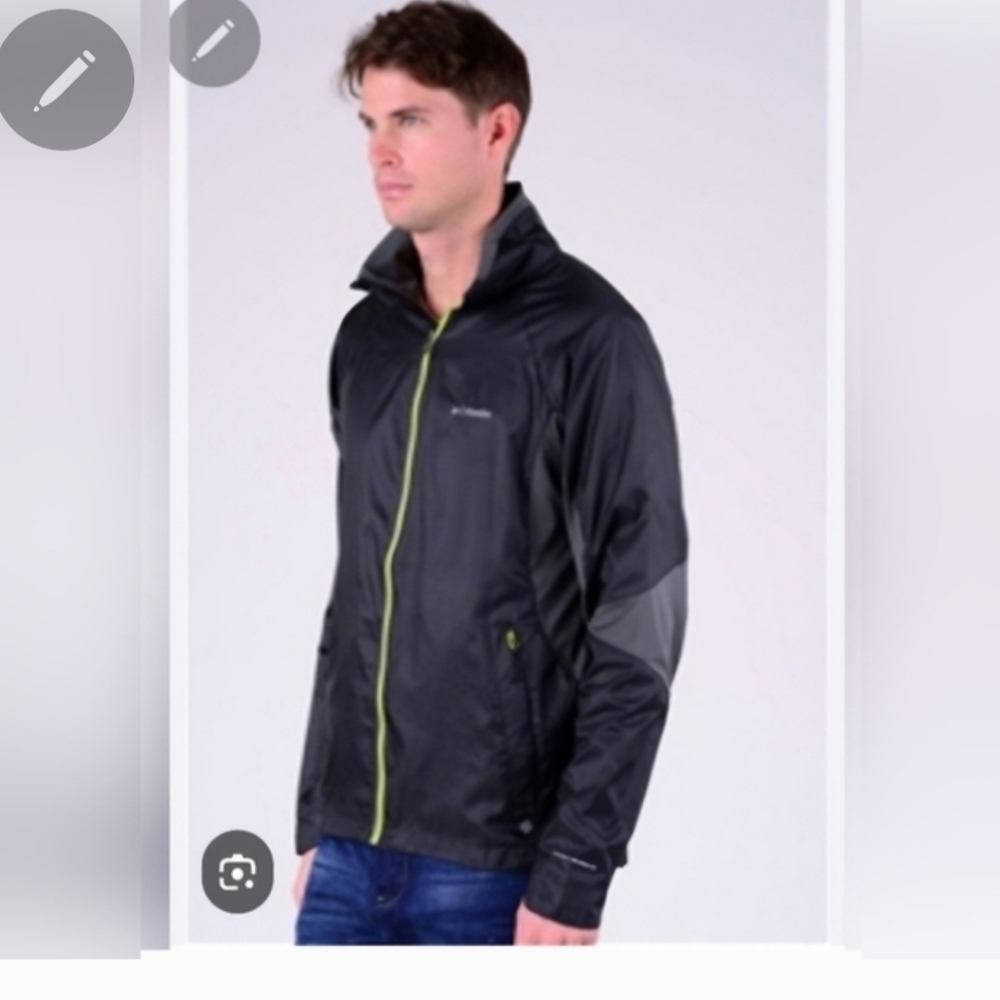 Columbia Men's Black and Gray Windbreaker Sz S